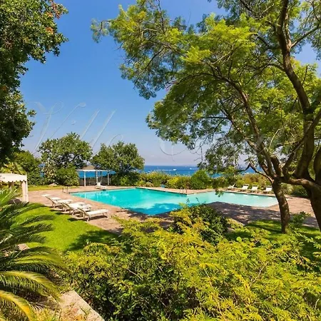 Private Villa In Ischia - Italy