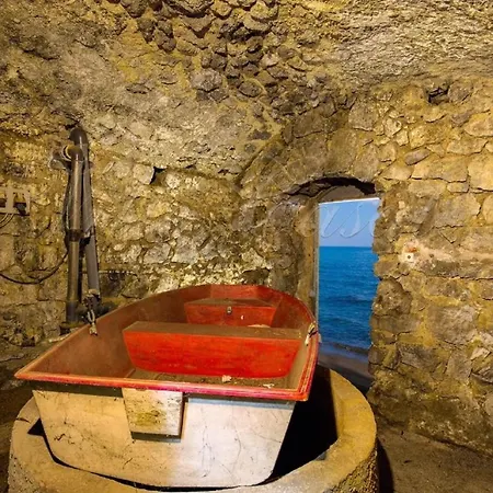 Private Villa In Ischia - Italy *